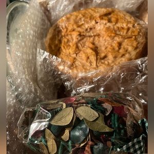 Apple orchard basket candle collection